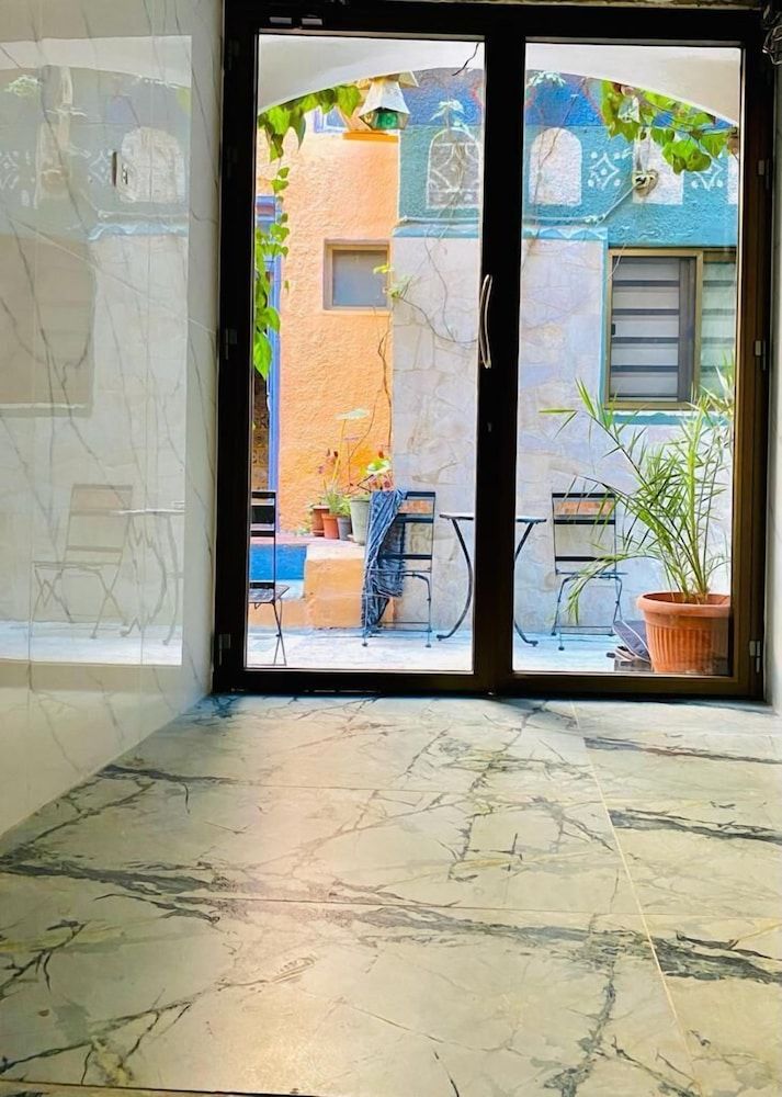 Zaman Ya Zaman Boutique Hotel 1