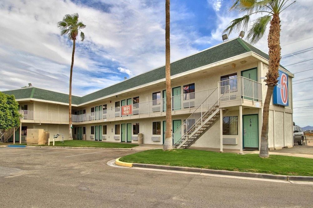 Motel 6-Yuma, AZ - East 1