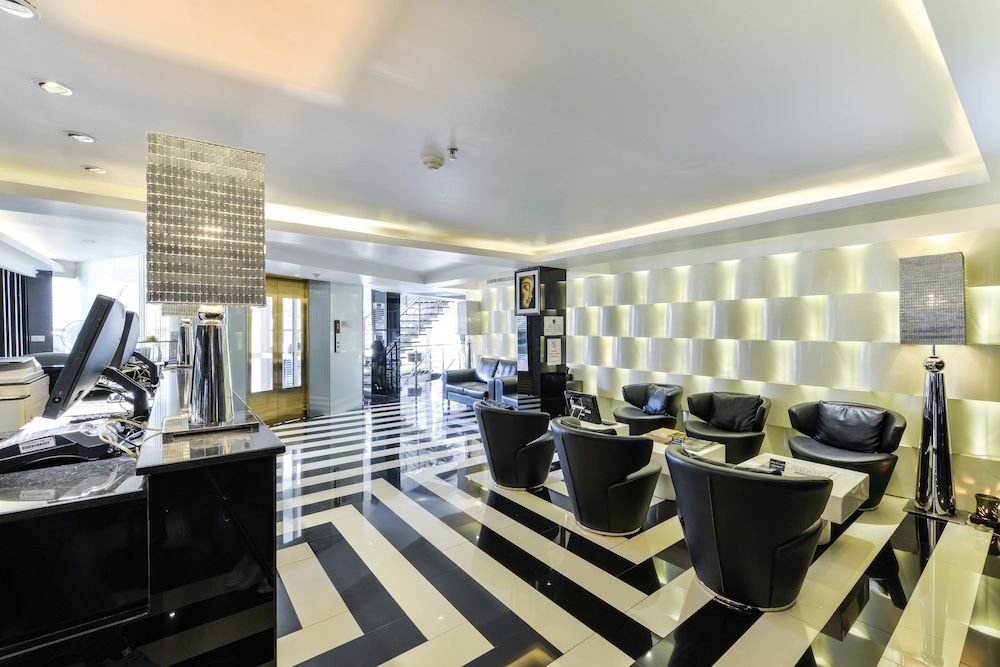 Sukhumvit Suites Hotel 2