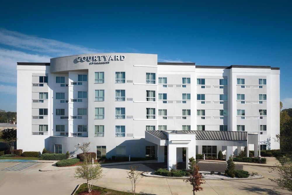 Courtyard by Marriott Hammond 1