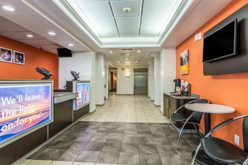 Motel 6 Fort Mill, SC - Charlotte 2