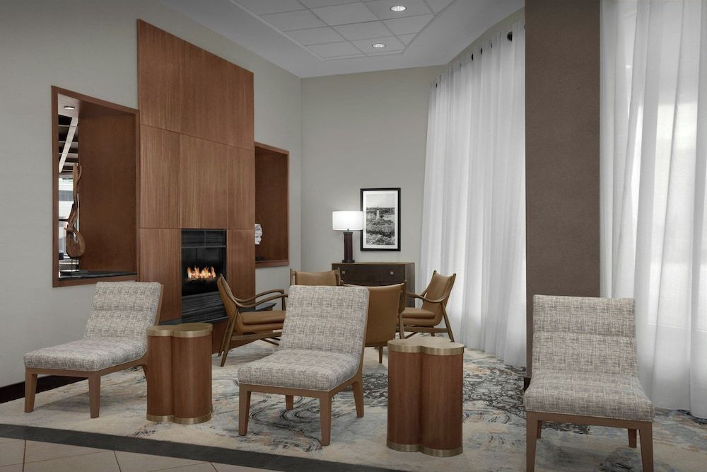Residence Inn by Marriott Portland Downtown Waterfront 2
