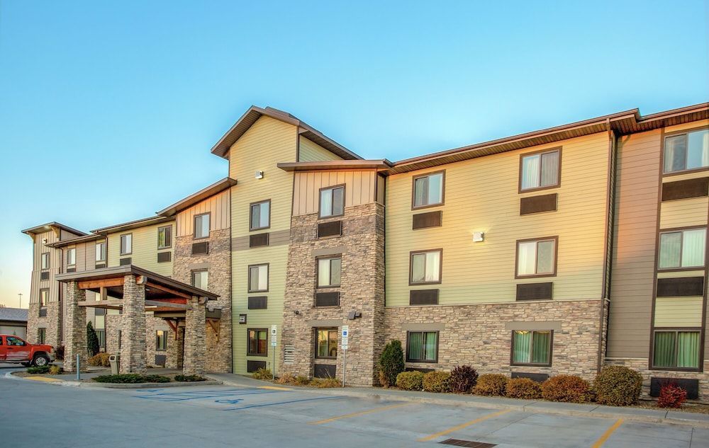 My Place Hotel-Bismarck, ND 1