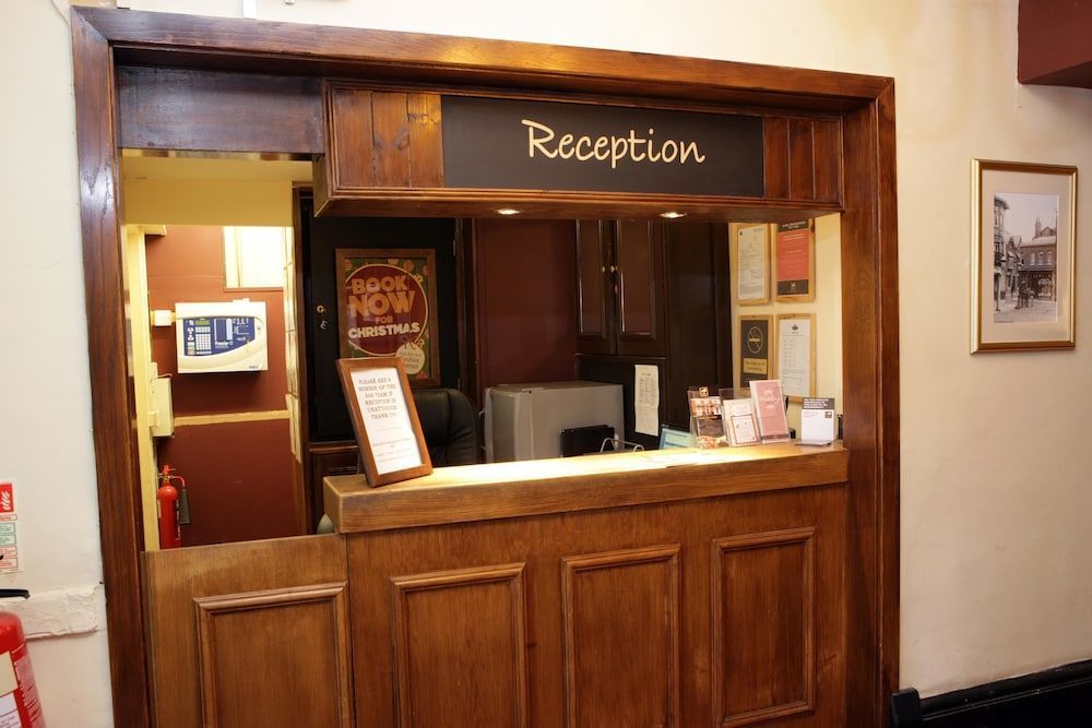 Wheatsheaf, Baslow by Marston's Inns 2
