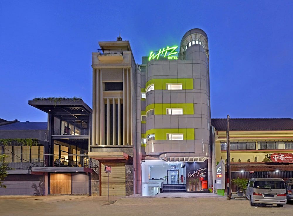 Whiz Hotel Falatehan Jakarta 1