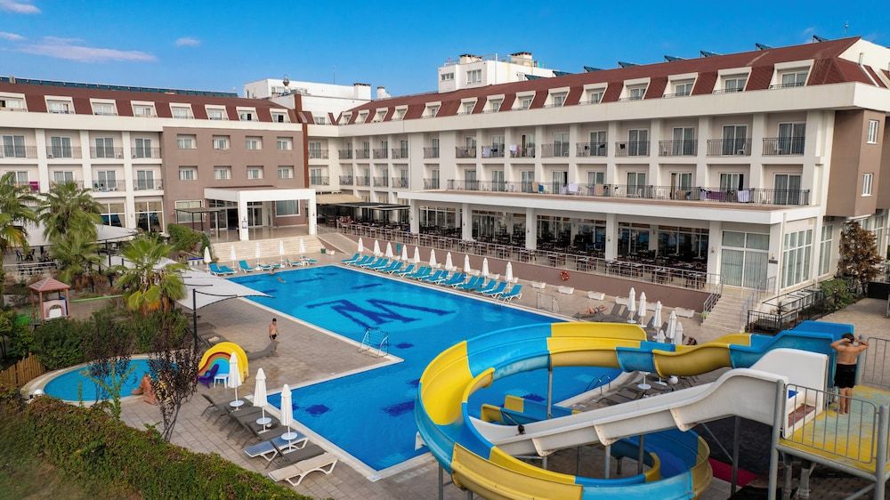 White Lilyum Hotel - All Inclusive 1