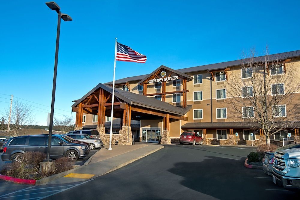 Oxford Suites Silverdale 1
