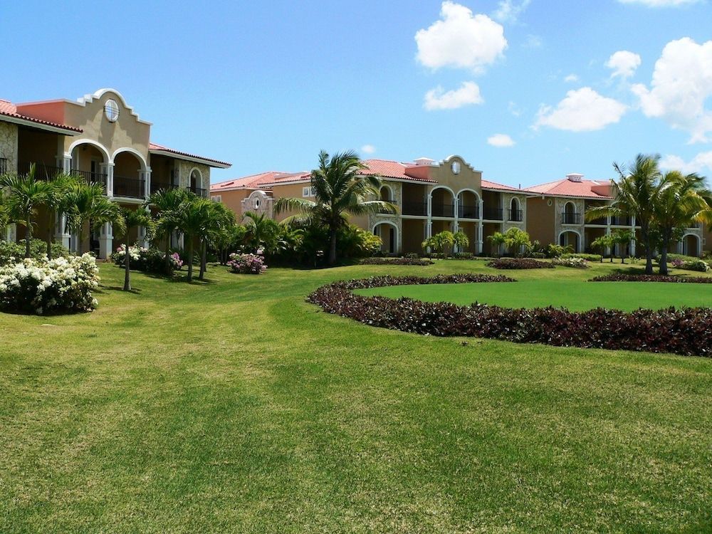 The Golf Suites 1