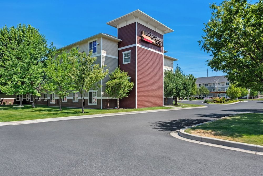 Ledgestone Suites Hotel Yakima 1