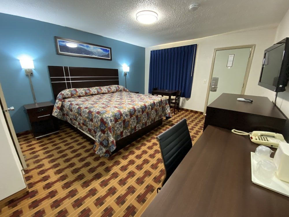 Lodge Inn Wrightstown - Fort Dix 1