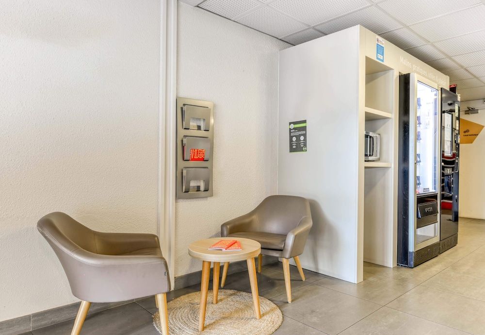 B&B HOTEL Narbonne 1 2