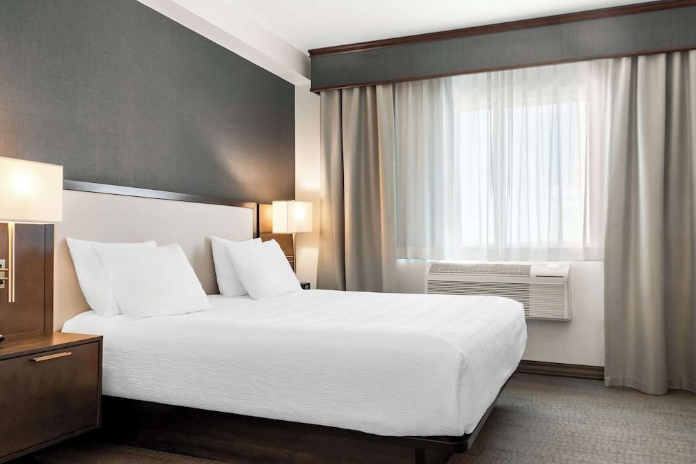 Best Western Plus Morden 1