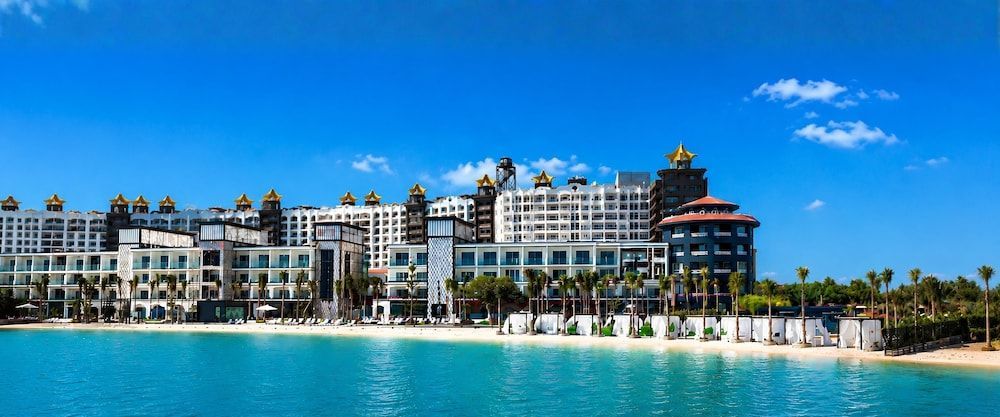 M Hotels at Porto Marina 1