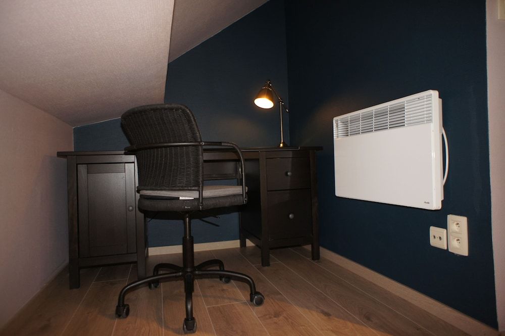 J and R Brussels City Apartment 2