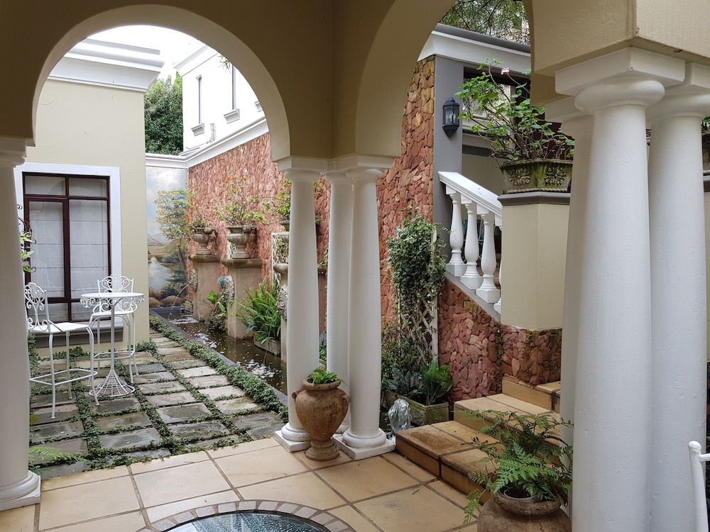 Villa Lugano Guesthouse 1