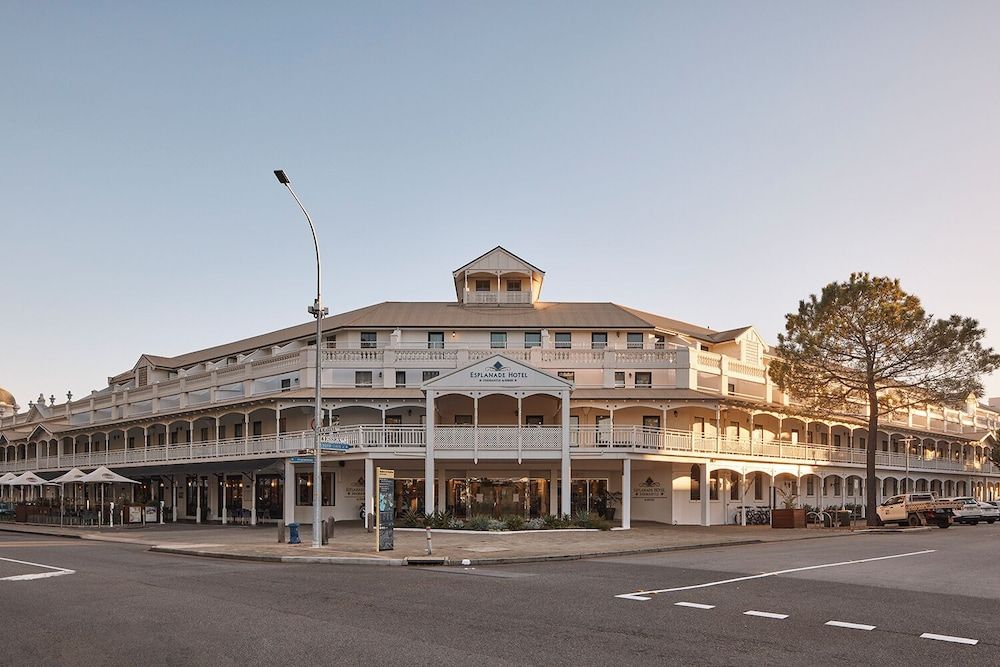 Esplanade Hotel Fremantle - by Rydges 1