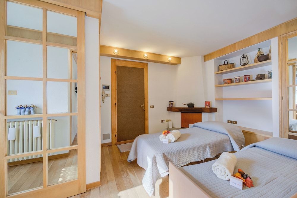 Monterosa Cozy Apartment 200m From Ski - Happy Rentals 2