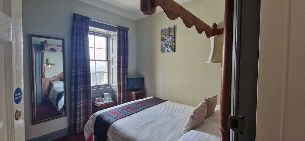 Corsewall Lighthouse Hotel 2