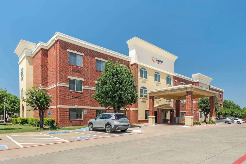 Comfort Suites McKinney-Allen 1