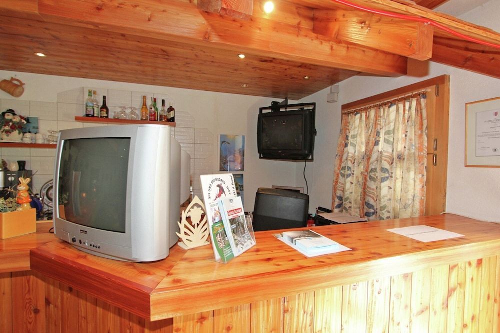 Chalet in Valais near Ski Lift & Saas Valley 2