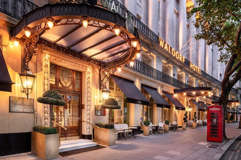 The Waldorf Hilton, London 1