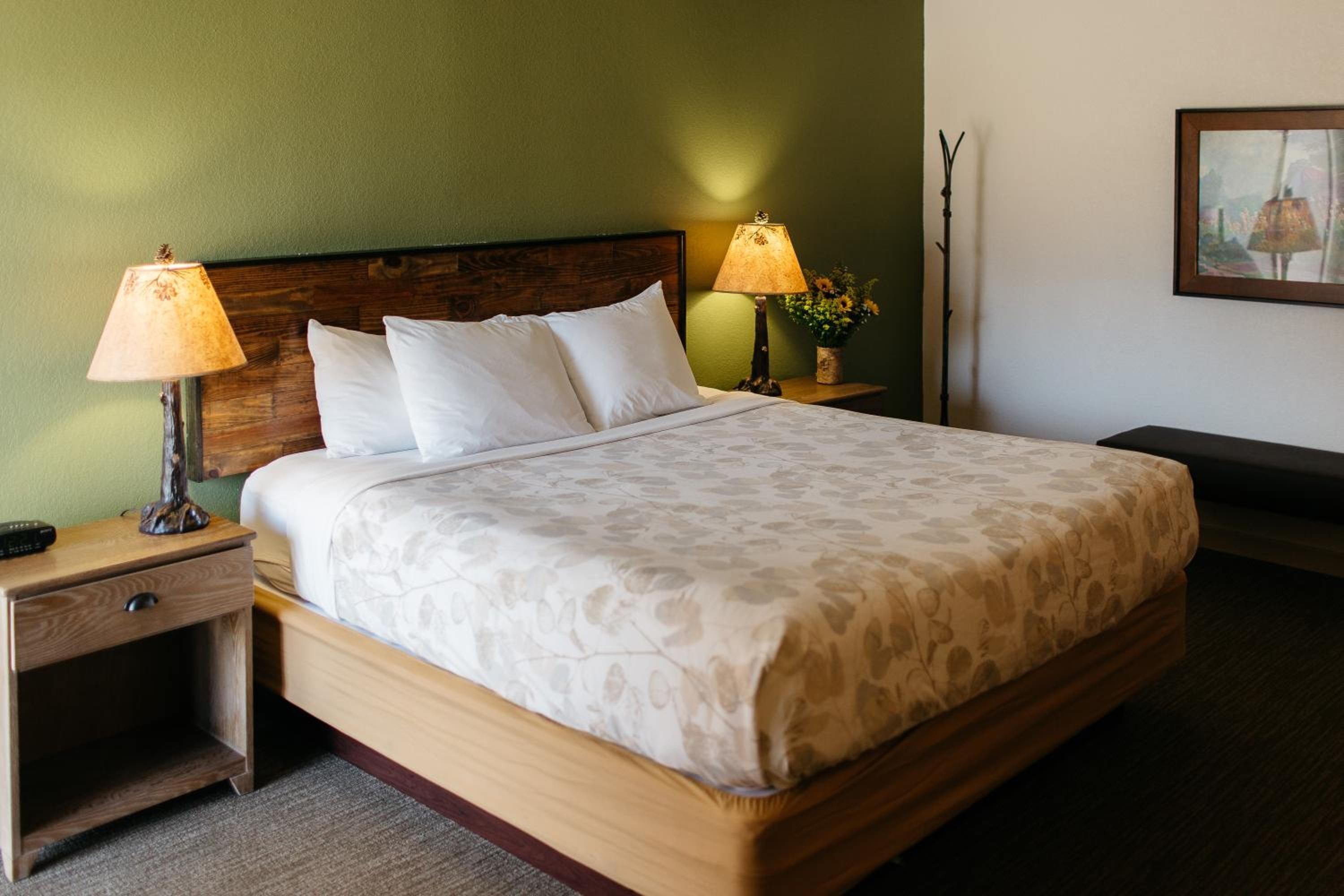 Brown County Inn 1