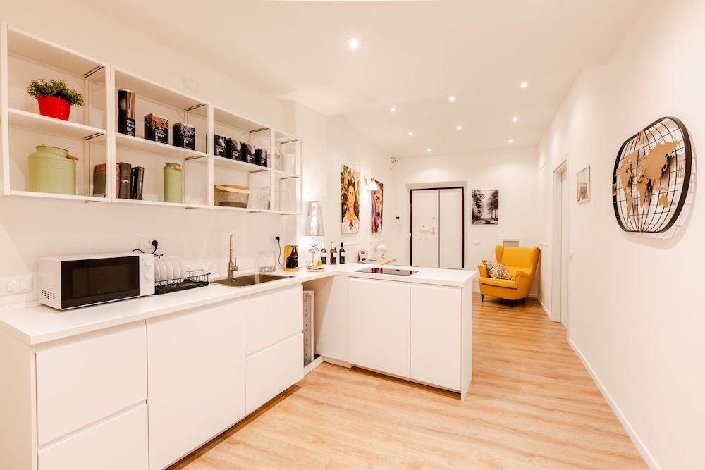 Rome Lux House guest rooms 1