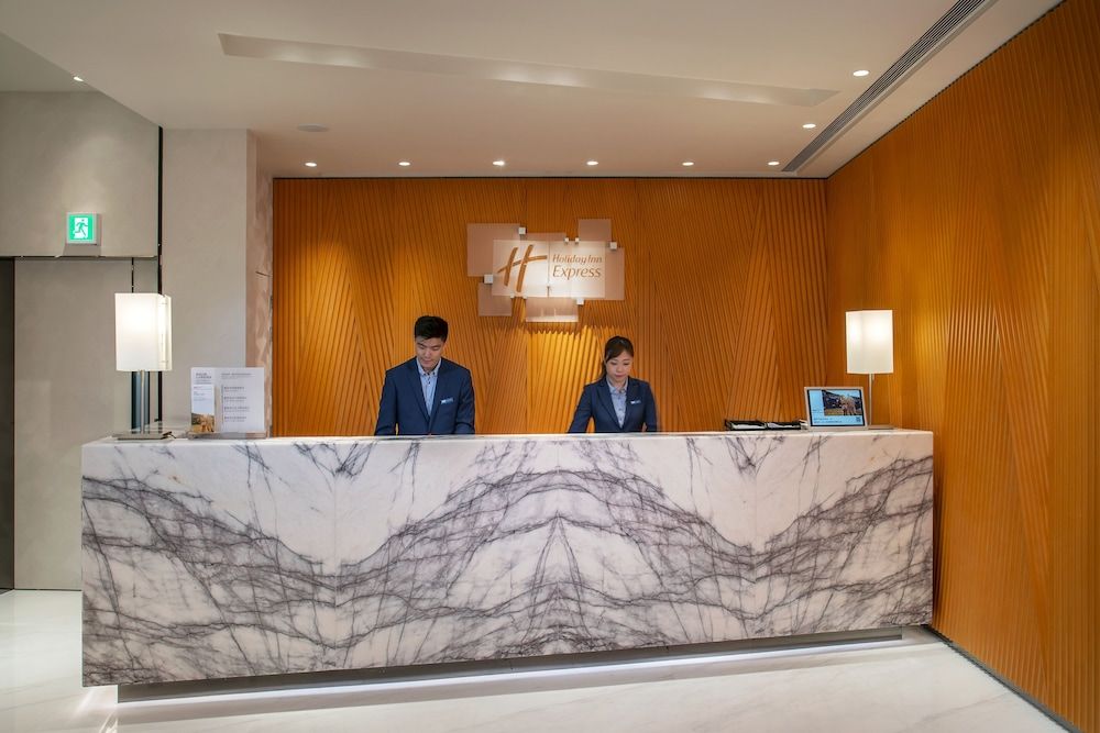 Holiday Inn Express HONG KONG KOWLOON CBD2 by IHG 1