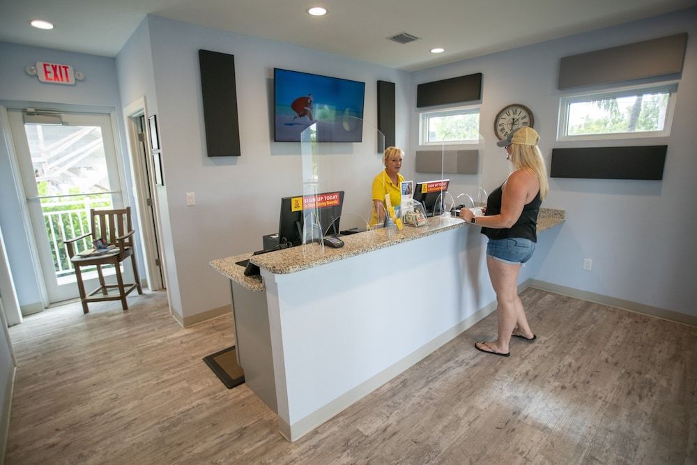 Sugarloaf Key Hotel at KOA Resort 2