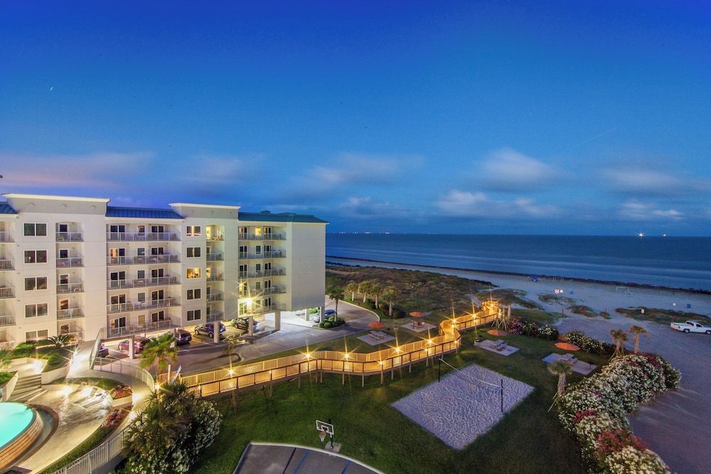 Holiday Inn Club Vacations GALVESTON BEACH RESORT by IHG 1