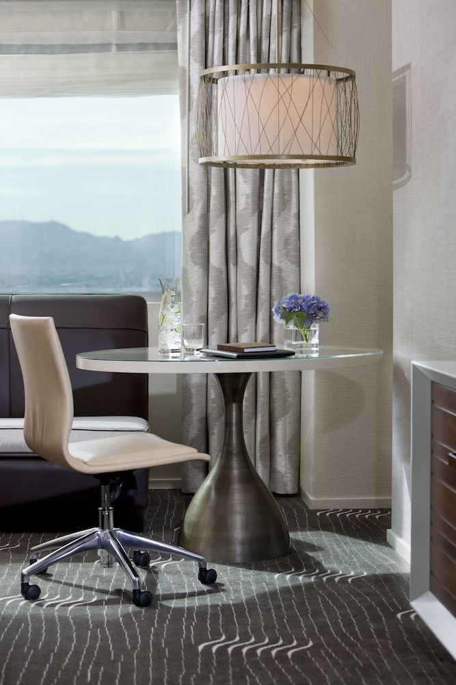 Kimpton HOTEL PALOMAR PHOENIX by IHG 2