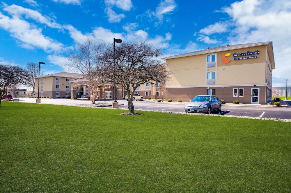 Comfort Inn & Suites Springfield I-55 1