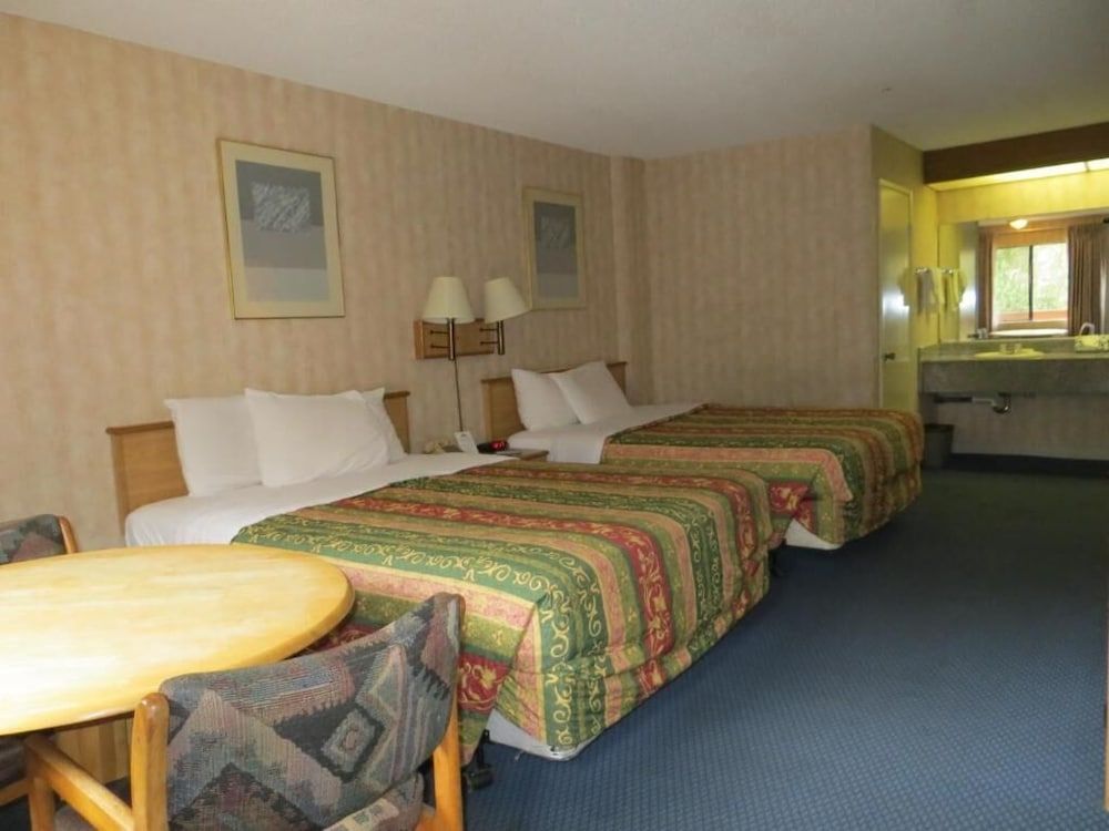 Grand Park Inn Anaheim Maingate 2