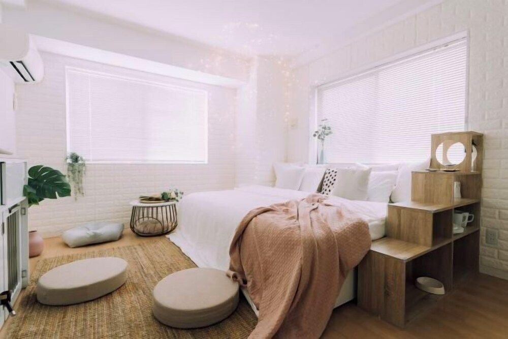 "Moof" - Chic Hideaway Trendy Location 1