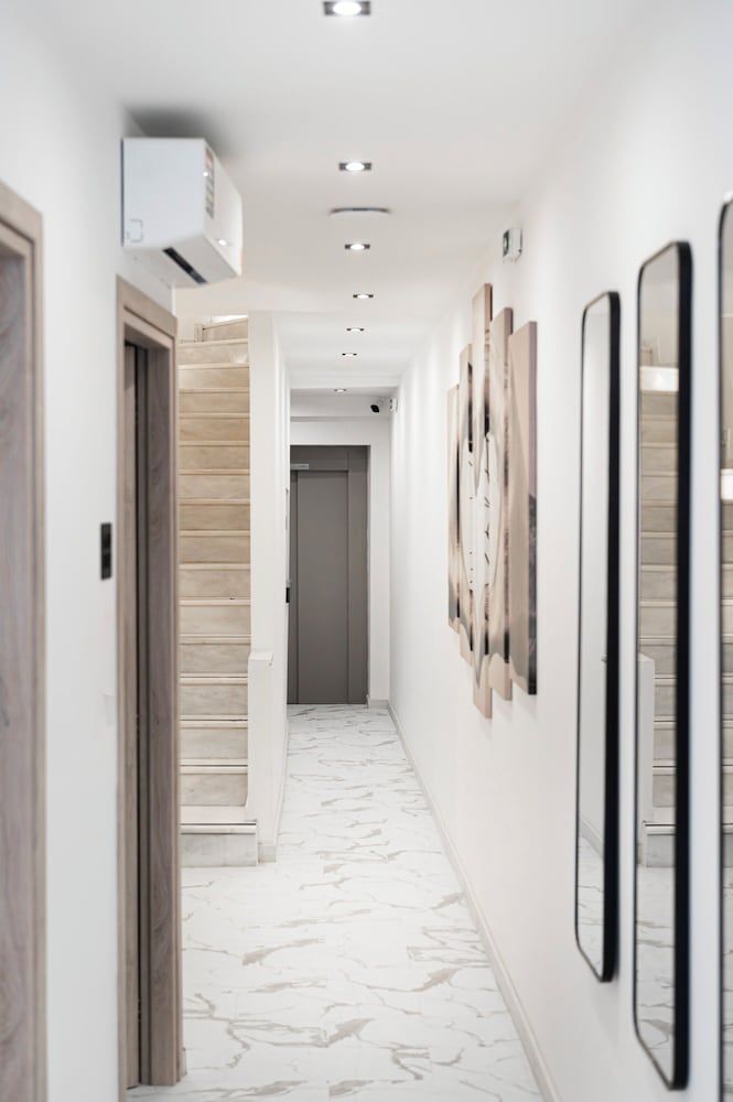 Athenian Heart Suites 2