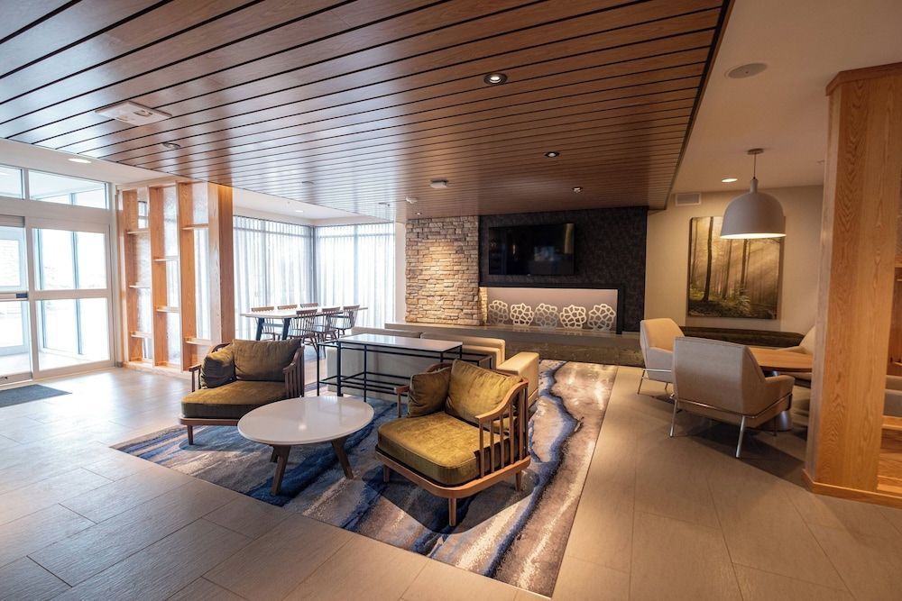 Fairfield by Marriott Inn & Suites Fond du Lac 2