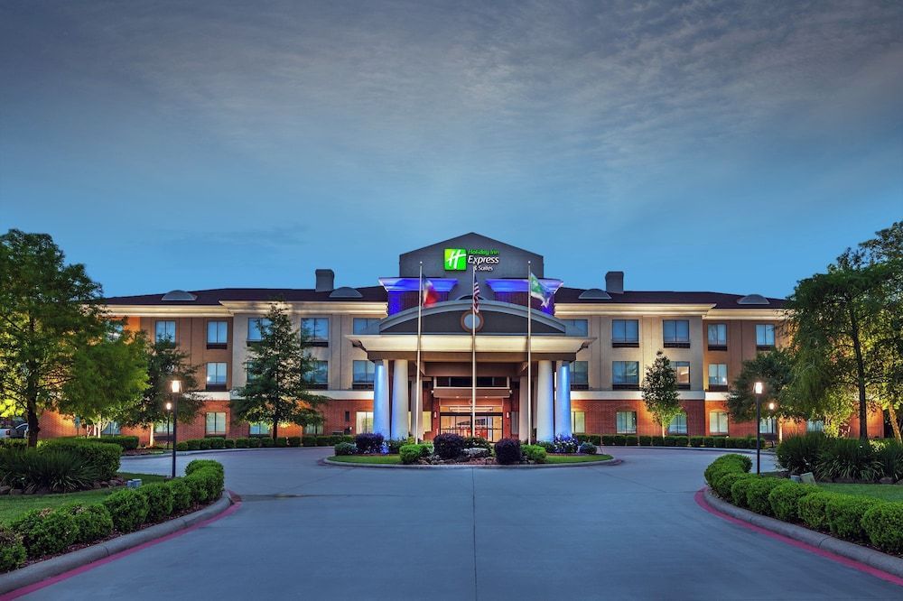 Holiday Inn Express & Suites ORANGE by IHG 1