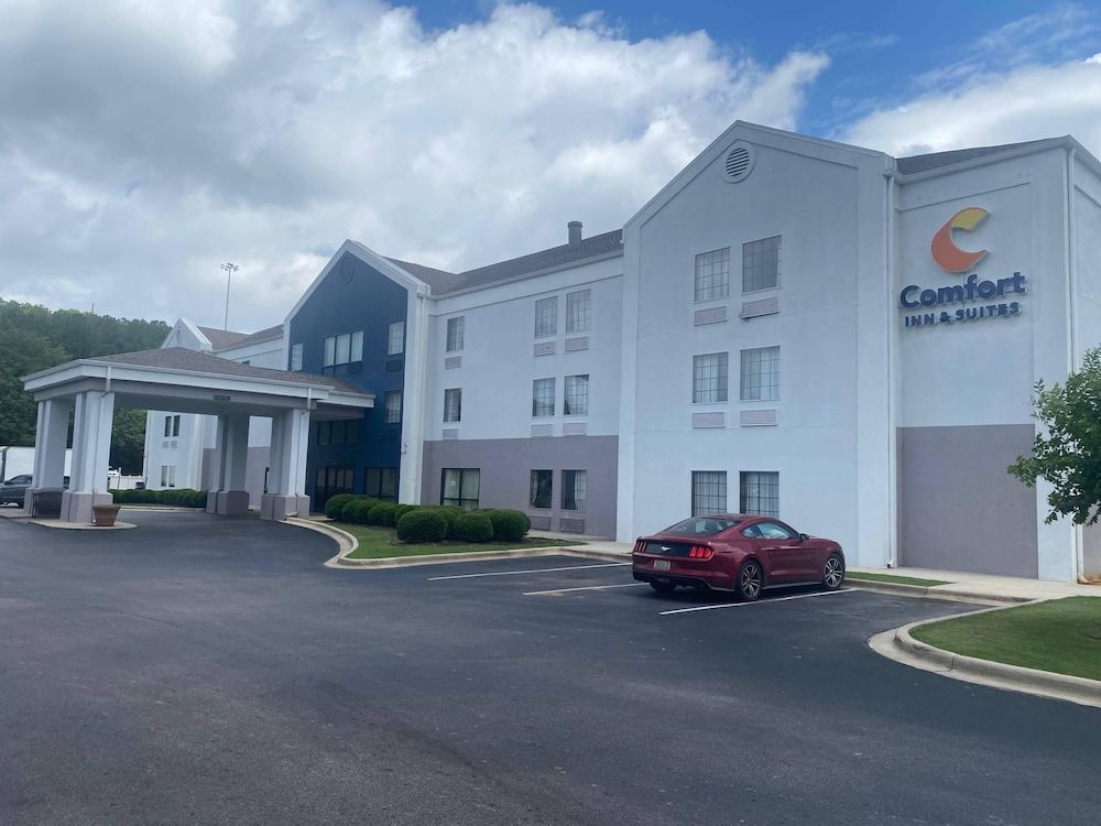 Comfort Inn & Suites Trussville I-59 Exit 141 1