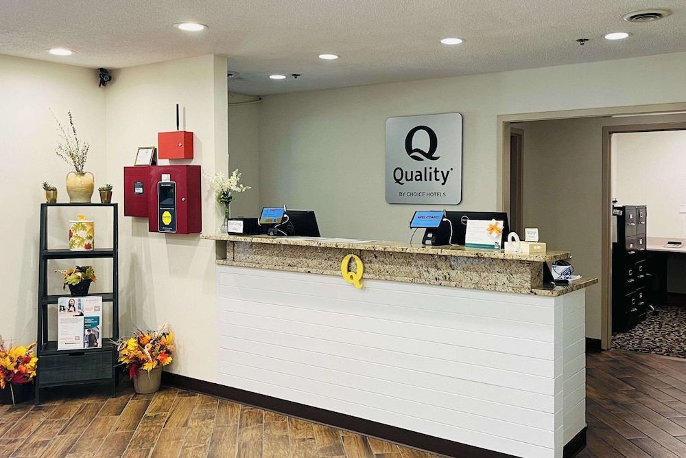 Quality Inn & Suites Prestonsburg next to Mountain Arts Center 2