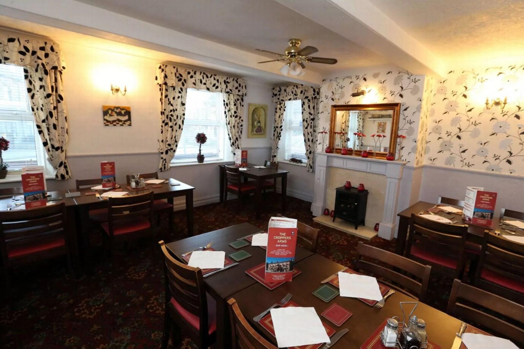 OYO The Croppers Arms 1