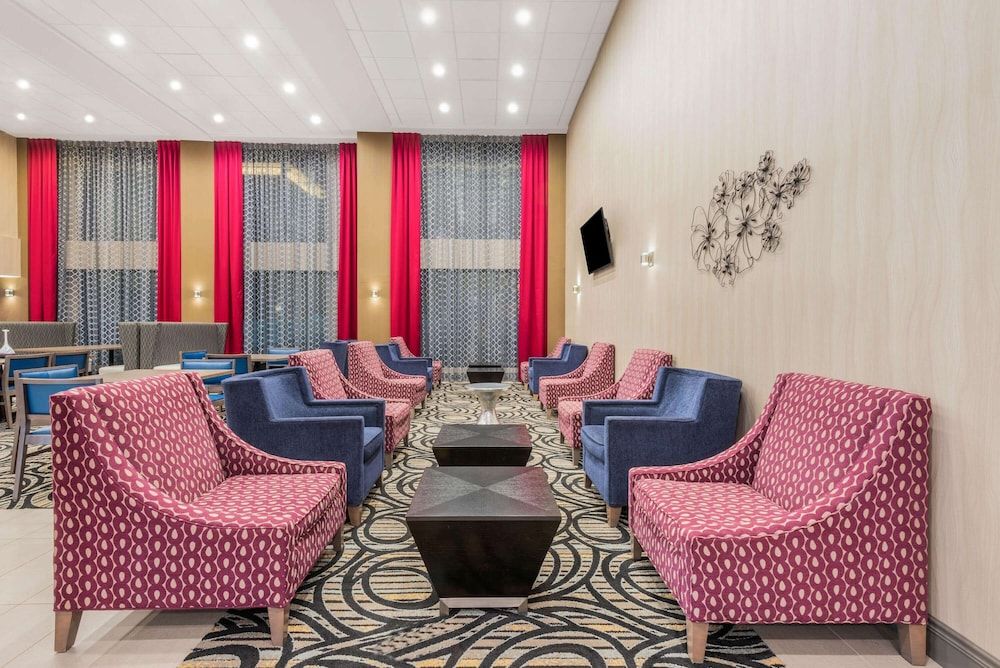 La Quinta by Wyndham Aberdeen-APG 2