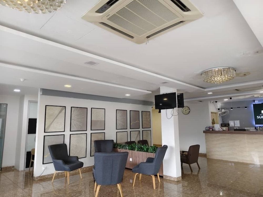 Sunstone Hotel 2