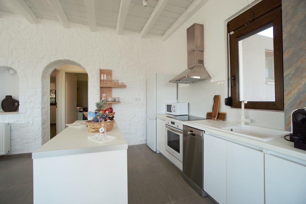 Villa Ikaros 1