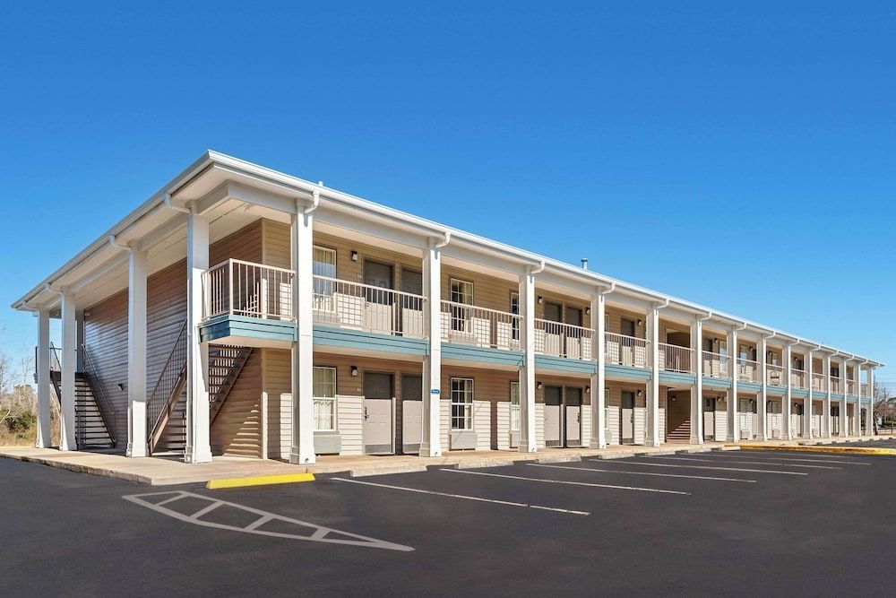 Quality Inn Eastman 1