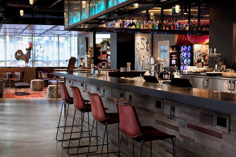 MOXY New Orleans Downtown/French Quarter Area 1