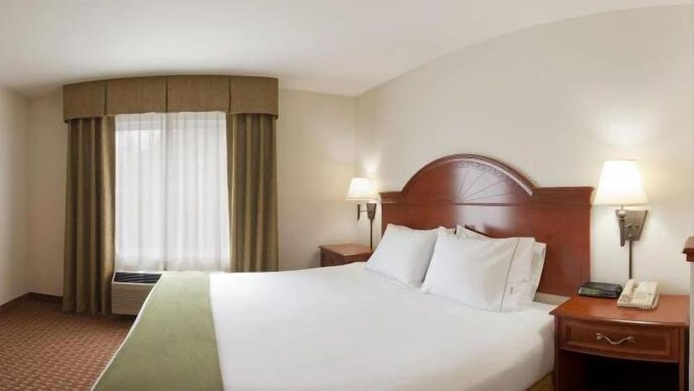 Holiday Inn Express Frackville Hotel By IHG 2