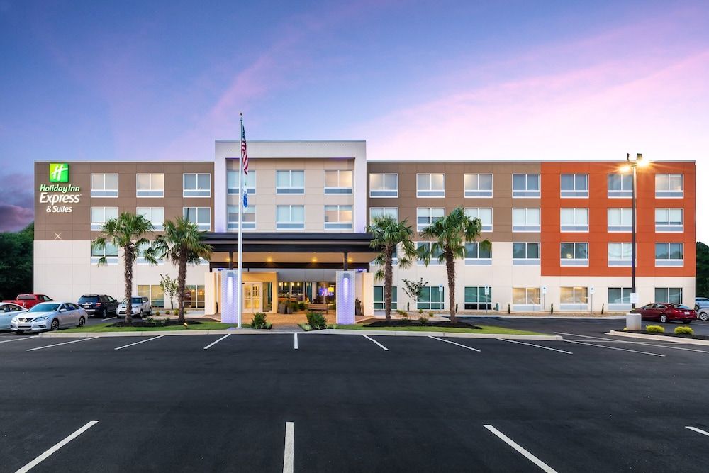 Holiday Inn Express & Suites ROCK HILL by IHG 1