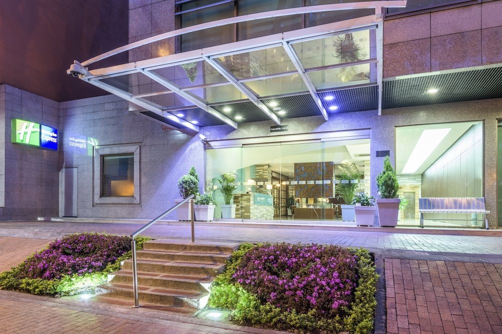 Holiday Inn Express BOGOTA - PARQUE LA 93 by IHG 1