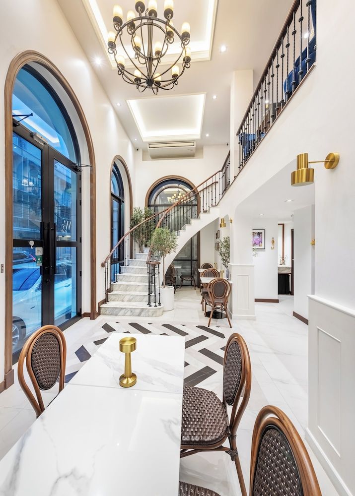 Cherie Bangkok Boutique Hotel 1