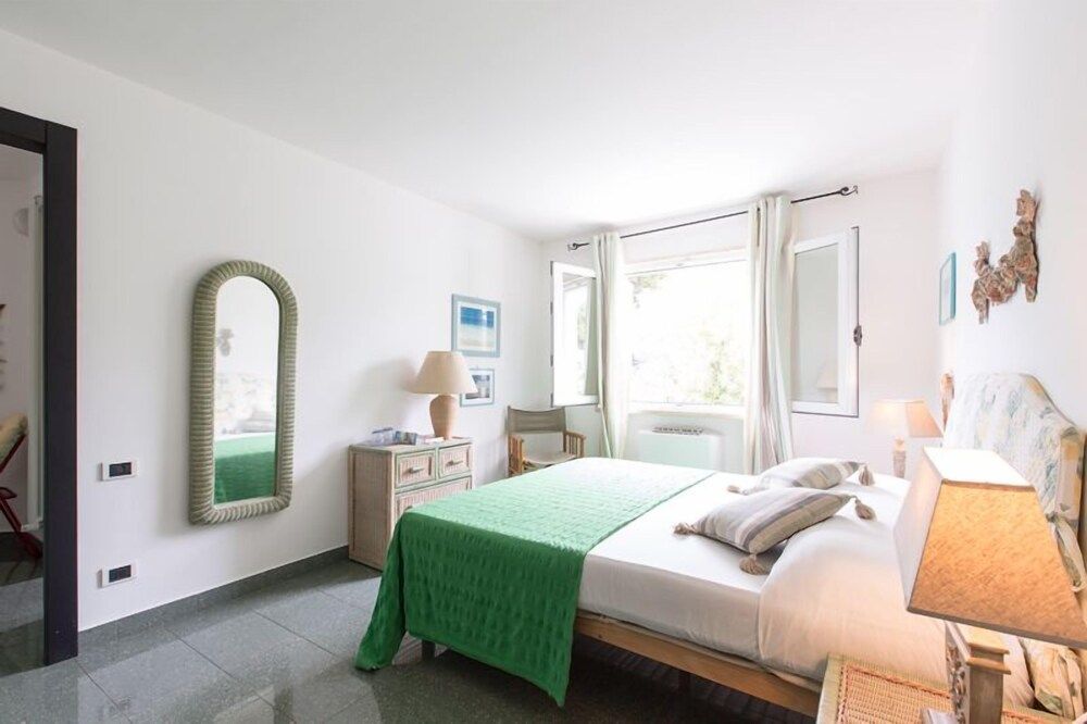 Amoredimare B&B in Villa 2